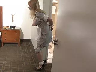 Se masturber les uns les autres gros seins et faire l'amour sur bf vidéo Dehati hd le canapé